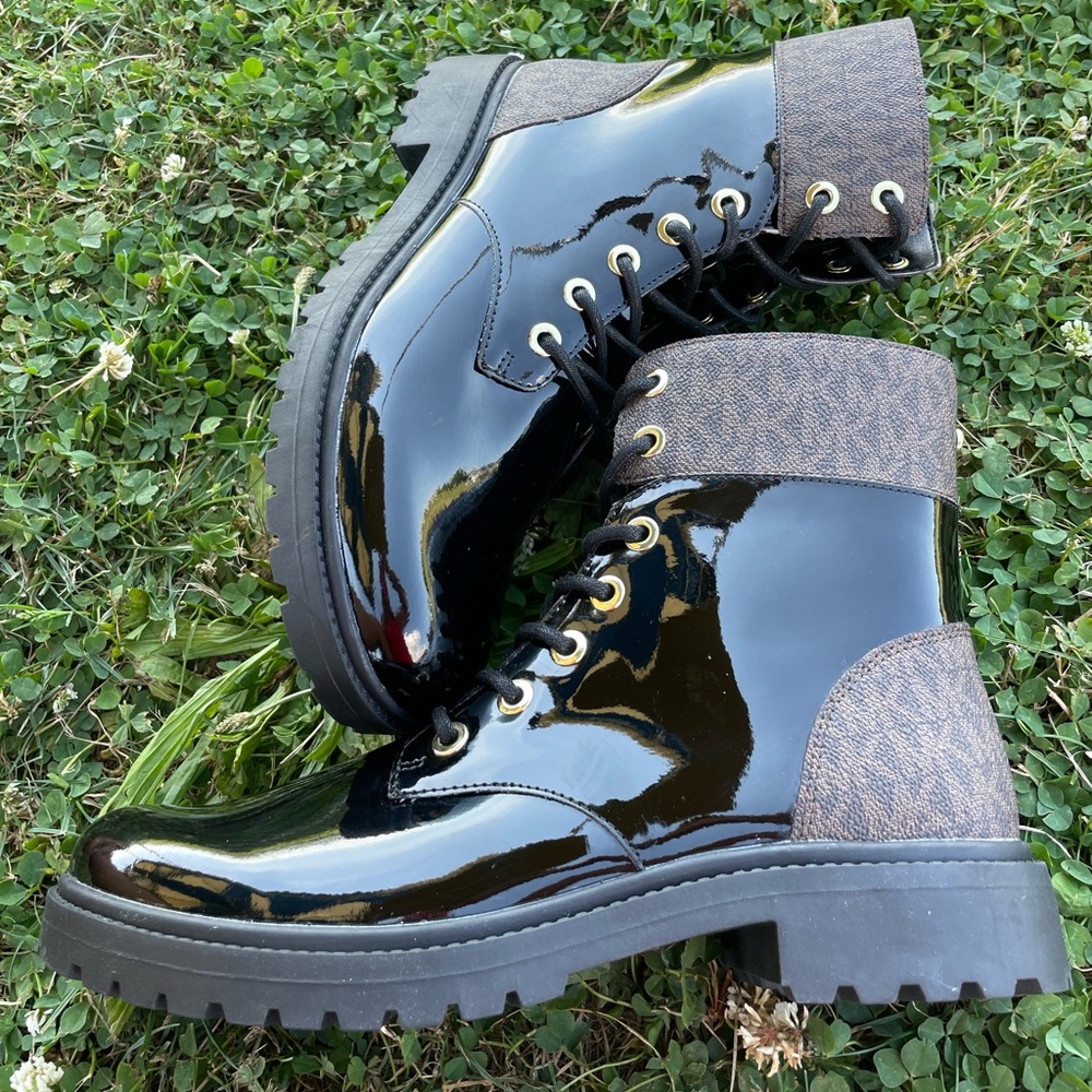 Michael Kors Alistatair Blk/Brn Patent Combat Boots NWT